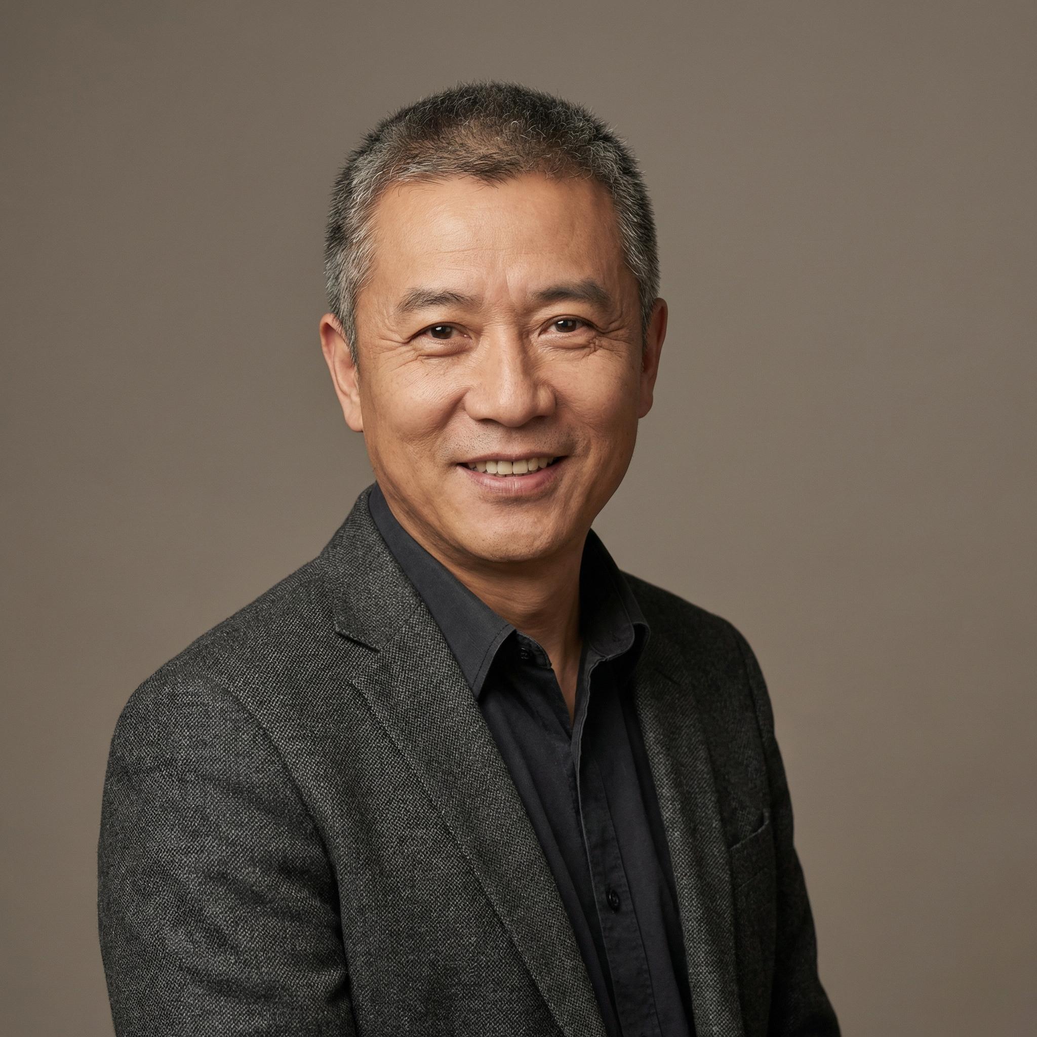 DeepSeek - 陈明远导演